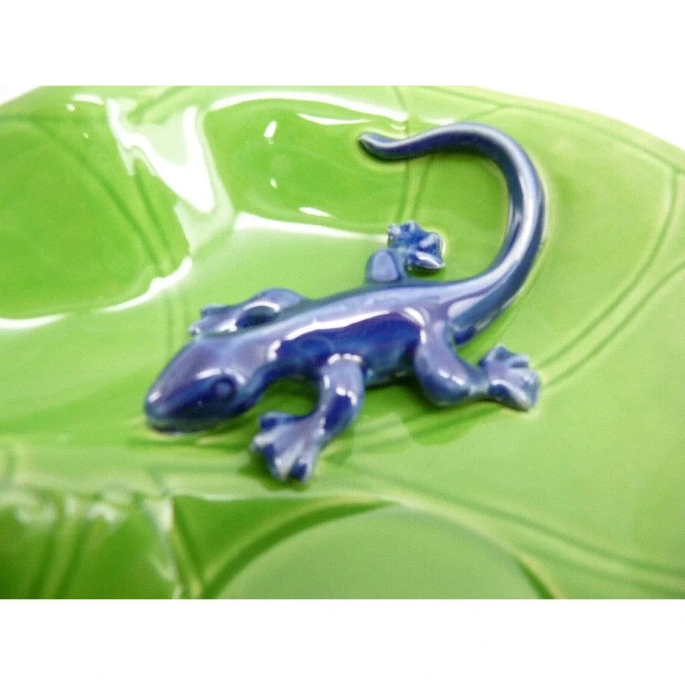 Partylite Set of 2 Floating‎ Tea Light Holders Frog & Gecko on Lily Pads P90260 - Picture 3 of 6